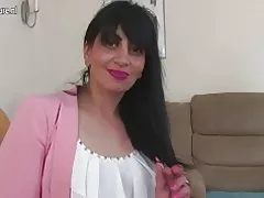 Arab dewasa ibu dari inggris dengan lapar vagina