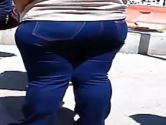 Una-apa con unas nalgotas