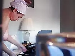 Bibi telanjang tersembunyi cam